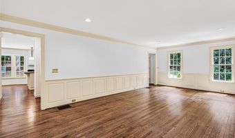 1673 Brevard Dr, Asheboro, NC 27205