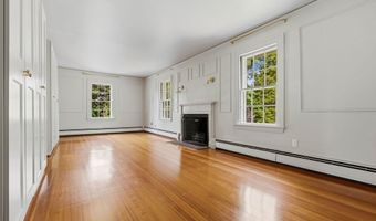 852 Hale St, Beverly, MA 01915