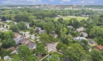 1138 S 7th St, Ann Arbor, MI 48103