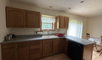 6 County Road 70 E, Bloomfield, IN 47424