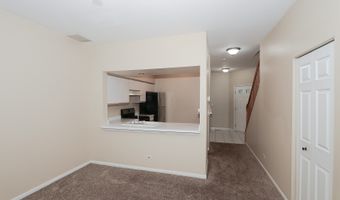 1379 Grandview Ct, Algonquin, IL 60102