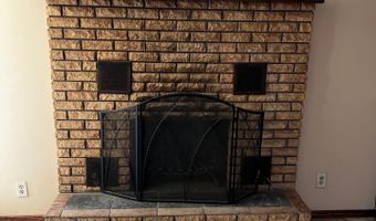 1423 Alaska Ave, Alamogordo, NM 88310