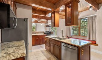 827 Tyler Creek Rd, Ashland, OR 97520