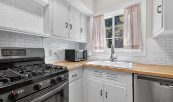 1557 MOUNT EAGLE, Alexandria, VA 22302