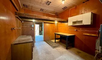 806 7th Ave, Britton, SD 57430