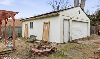 1713 St Clair River Dr, Algonac, MI 48001