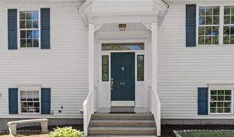 66 Hunters Crossing Dr, Coventry, RI 02816