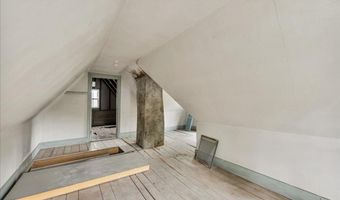 92 Cedar St, Belfast, ME 04915