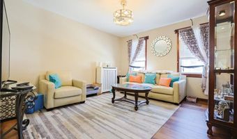 8 Lawrence St, Cumberland, RI 02864