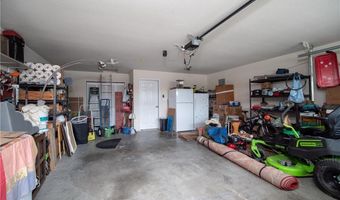 927 Jasara Cir, Baldwin City, KS 66006