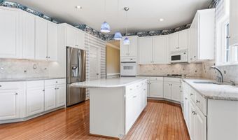 1034 GLENDEVON Dr, Ambler, PA 19002