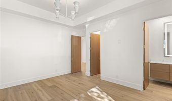 24 Soaring Bird Ct, Las Vegas, NV 89135