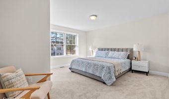 9 A The Crossings At Village Center Dr, Barrington, NH 03825
