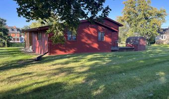 216 Washington Ave W, Albia, IA 52531