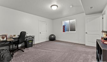 5097 Camden St, Chubbuck, ID 83202