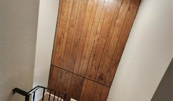 815 Portsdown Rd, Ballwin, MO 63011