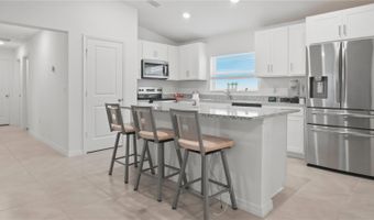 707 CHESTNUT Ln, Auburndale, FL 33823