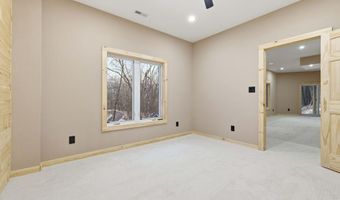 67 KNIGHT Dr, Basye, VA 22810