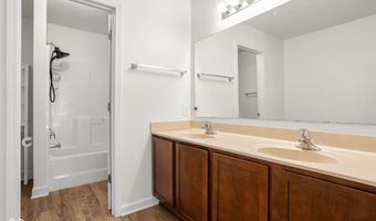 8607 Redditch Dr, Avon, IN 46123