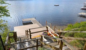 35 Greenwood Rd, Amherst, NH 03031