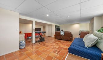 2835 Waterfront Ave, Algonquin, IL 60102