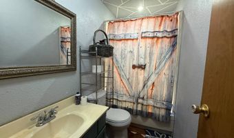 185 Cedar Tree Dr, McAlester, OK 74501
