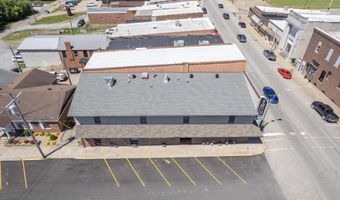 1 W Main St, Albion, IL 62806