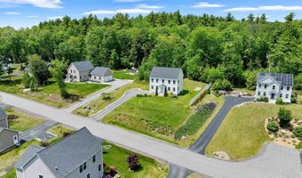 33 Thatcher Way, Barrington, NH 03825