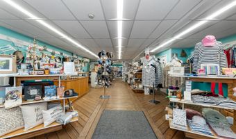 19 Cottage St, Bar Harbor, ME 04609