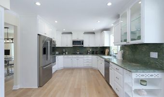 5557 Adelina Ct, Agoura Hills, CA 91301