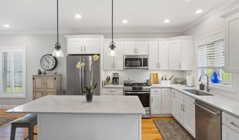 281 Wickford Ct 23, North Kingstown, RI 02852