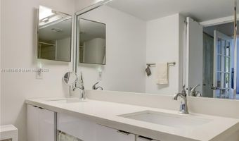 3300 NE 191st St 114, Aventura, FL 33180