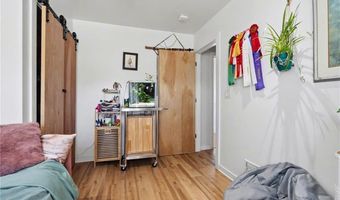 1564 N 450th Rd, Baldwin City, KS 66006