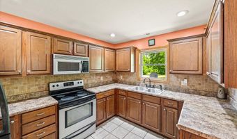 150 Bear Paw Rd, Albany, KY 42602