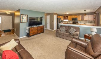 7934 Painted Pony Dr, Indianapolis, IN 46217