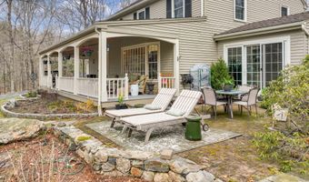 71 Indian Hill Rd, Canton, CT 06019