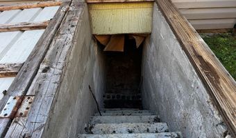 211 SW Butt St, Abingdon, VA 24210