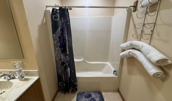 154 Bishop Cir, Albrightsville, PA 18210