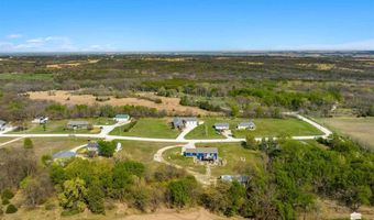 3673 Stewart Farm Rd, Wamego, KS 66547