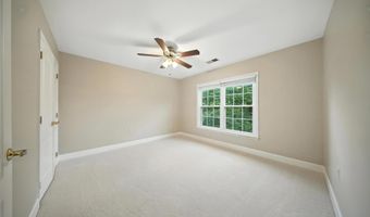 20977 FOWLERS MILL Cir, Ashburn, VA 20147