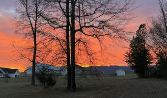 1786 Welcome Valley Rd, Benton, TN 37307