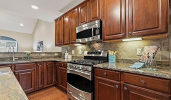 266 Meadow Beauty Dr, Apex, NC 27539
