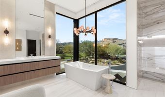 81 Hawk Ridge Dr, Las Vegas, NV 89135