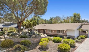 10933 Sunray Pl, La Mesa, CA 91941