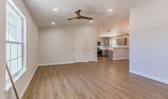 972 Larkspur Ct, Alamogordo, NM 88310