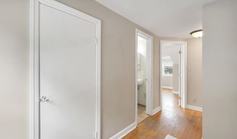1203 W NORTHLAND Ave, Appleton, WI 54914