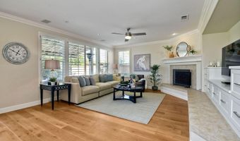 3460 Paseo Ancho, Carlsbad, CA 92009