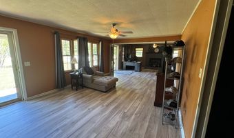 105 Able St, Big Sandy, TN 38221