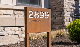 2899 Katmai Dr A, Columbus, OH 43228