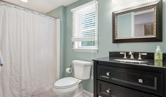 2104 Arborview Blvd, Ann Arbor, MI 48103